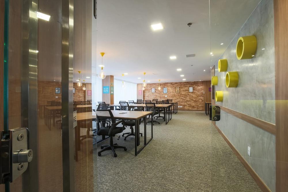 I5 Play Hotel Aguas Claras Zewnętrze zdjęcie